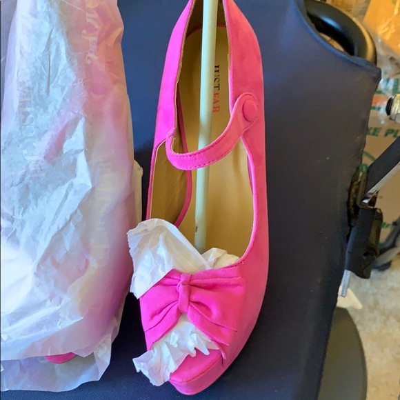 Hot pink bow tie toe ankle strap high heel - Picture 7 of 11